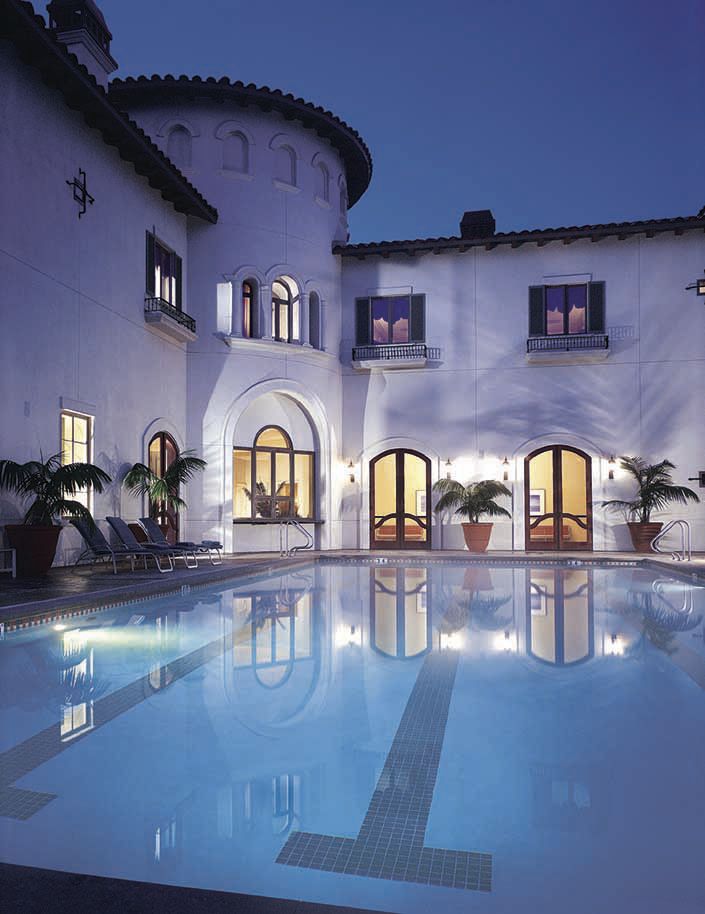 4 SoCal Locales Where Holiday Spirit Runs High